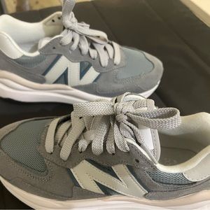 New Balance 5740